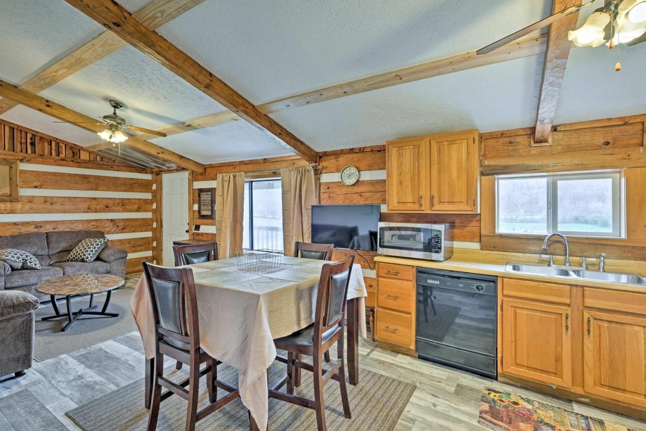 Rogersville Barn Apartment On 27 Acres With Pond! Exterior photo