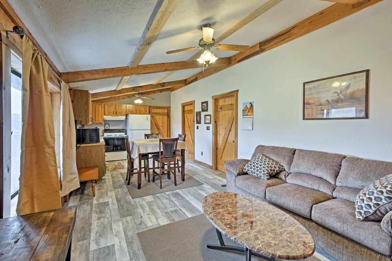 Rogersville Barn Apartment On 27 Acres With Pond! Exterior photo